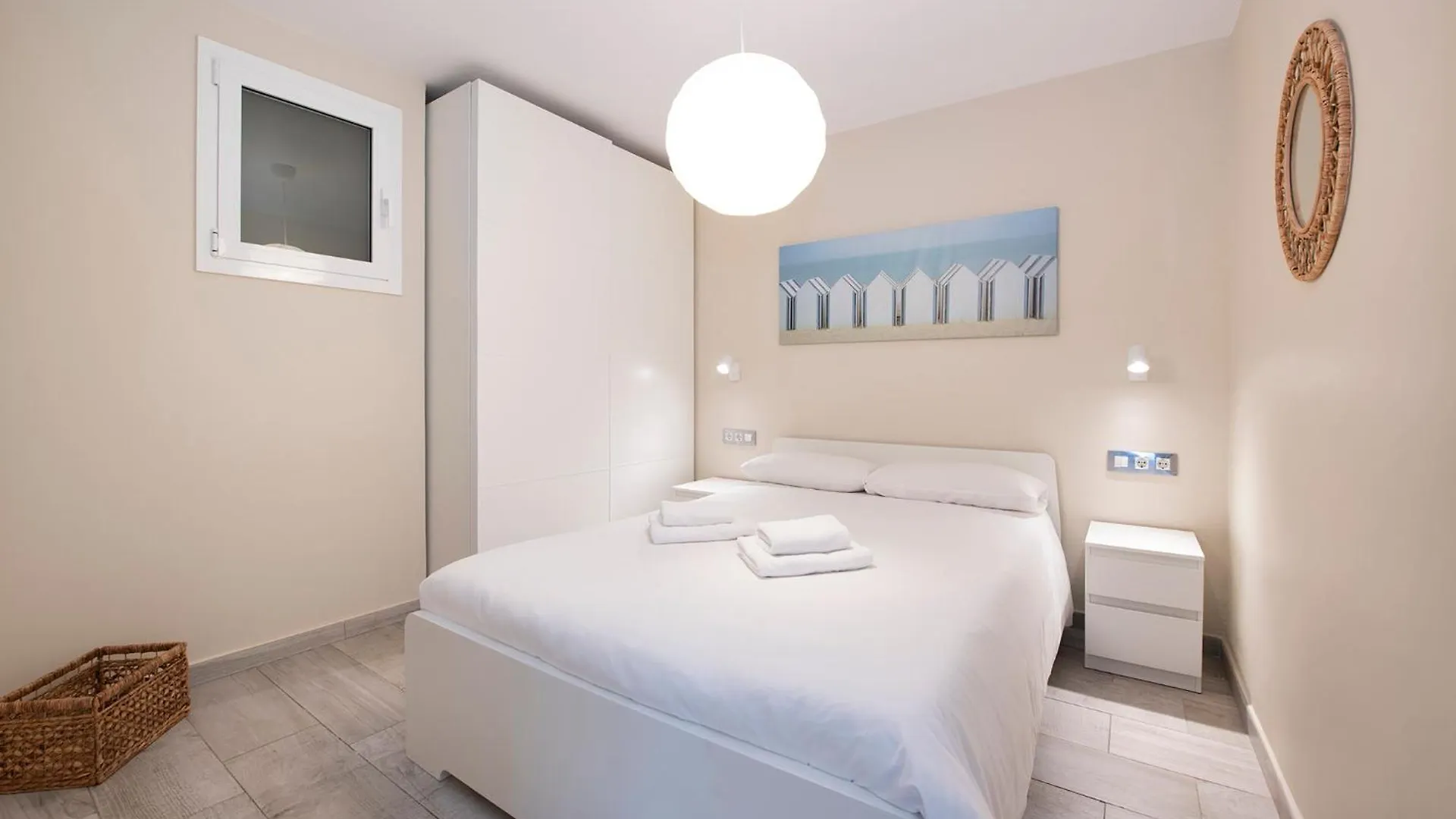 Apartment White Sea By Seasidehomes Castelldefels Spain